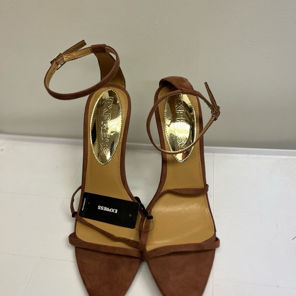 Express Faux Suede Strappy Gold Thin Heeled Sandals Sz 10 NWT - Picture 1 of 9